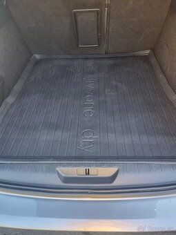 Peugeot 308 sw - 8