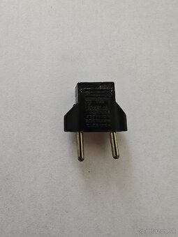 Predám Xiaomi mi 8. 6/256Gb - 8