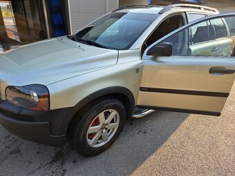 Volvo XC90 - 8
