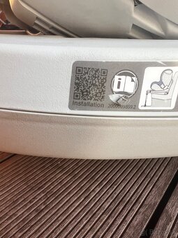 Detská otočná autosedačka Britax Dualfix - 8