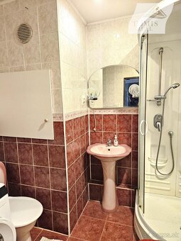 ŤAHANOVCE - 4 izbový byt 80 m2, Budapeštianska - 8