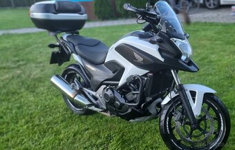Honda NC 750xa - 8
