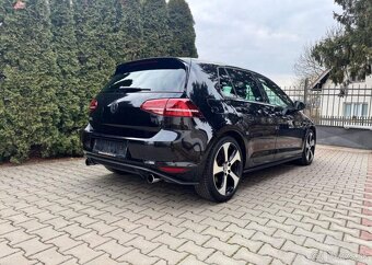 Volkswagen Golf 2,0GTi/162 KW Nový Motor TOP benzín - 8