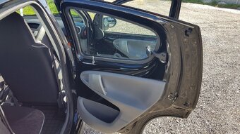 Peugeot 107 - 8