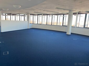 Priestory vhodné na jógu, pilates či telocvičňu v blízkosti  - 8