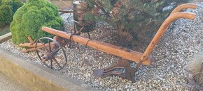 Starý drevený konský pluh 5 - 8