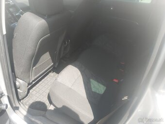 Peugeot 3008 1.6 HDi FAP 110k Confort Pack - 8