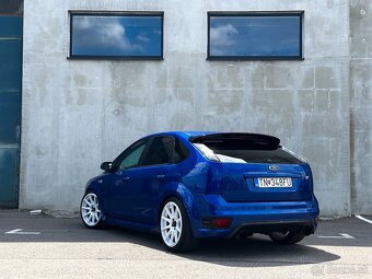 Ford Focus ST 2.5 - 8