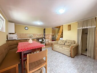 Chata pod Ľadonhorou - /394 m2/ – pokoj, príroda a okamžité - 8