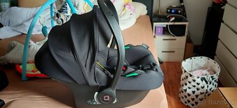Autosedačka + Isofix - 8