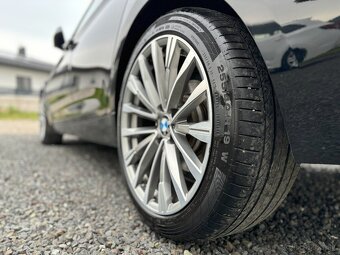 BMW F34 320D GT xDrive A/T - 8