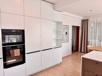 Predaj- 5i exkluzívny dom s dvojgarážou a wellness Bánov - 8