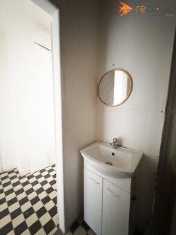 2 izbový byt v centre mesta Rimavská Sobota - nám. Š.M.Daxne - 8