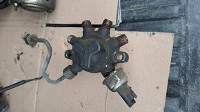 Renault Clio motor 1.5 DCi rozpredám diely - 8