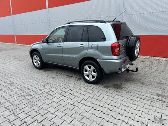 Toyota rav4 II 2.0 VVTi - 8