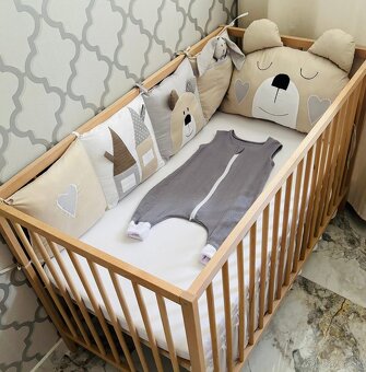 Vankúšikový mantinel do detskej postieľky - 8