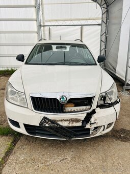 Škoda Octavia Combi 1.6 TDI - 8