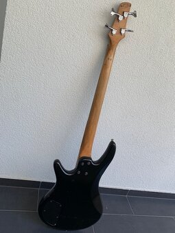 Predám Basovú gitaru IBANEZ GSR 200 bezpražcová úprava - 8