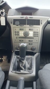 Opel Astra 1.7 CDTI, nová STK - 8