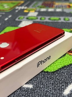 iPhone Xr 64GB Červený - 8