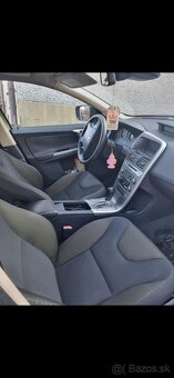 Volvo XC60 2.4 D5 136kw - 8