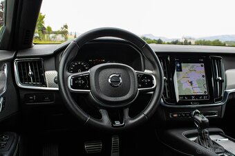 2019 Volvo V90 D4 140 kW R-Design A/T - 8