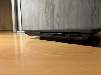 HP OMEN 15 - herný notebook - 8