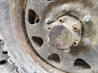 Rozpredám Nissan Terrano 1 WD21 2,7 TD 74kw - 8