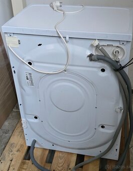 Práčka Indesit IWSNC 51051 X9 5 kg ; 1000 ot./min ; A+; SLIM - 8