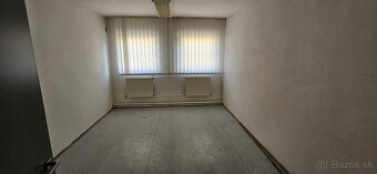 Obchodný priestor Veľký Krtíš - 8