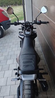Husqvarna svartpilen 401, 1 majiteľ 8 tkm - 8