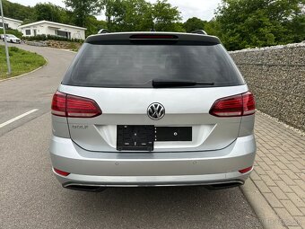 Volkswagen Golf VII Variant 2.0TDI DSG - 8