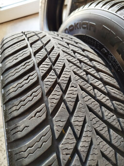 NOKIAN SnowProof2 195/65R15 91T - 8