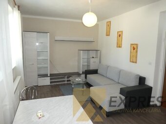 RK EXPRES - na predaj 2 izbový byt v Handlovej. - 8