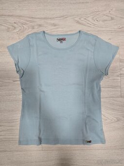 Dámske tričká, tielka, športové podprsenky - 8