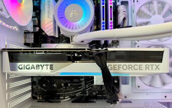 ⭐️ Ryzen 7 9800x3D, RTX 5070 Ti 16GB, 32GB RAM, 2TB, 850W - 8