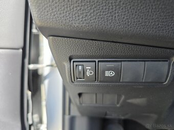 Predam toyota corolla cross style 2.0 l - 8
