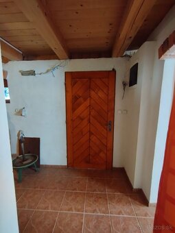 Predám celoročne obývateľný domček Levice - 8
