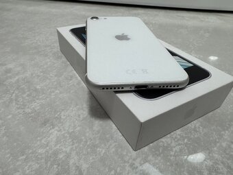iPhone SE 2020 64Gb white - 8