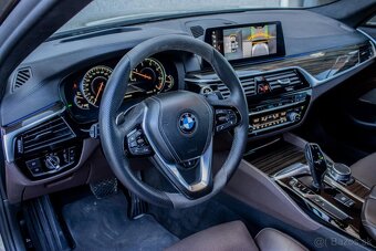 BMW Rad 5 530d xDrive A/T, 195kW, A8 / AJ NA SPLÁTKY - 8