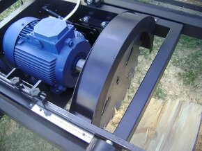 Kmeňová píla, Uhlová preklopná píla, Porez guľatiny, Gater - 8