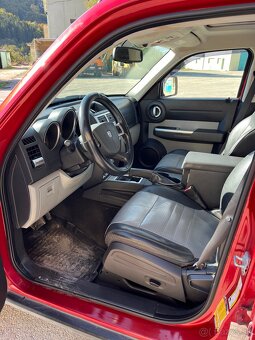 Dodge Nitro 2,8 crd - 8