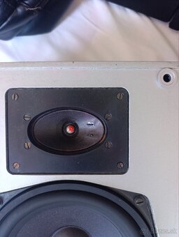 Reproduktory Tesla - 8