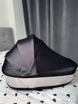 Cybex Priam 4.0 Lux Carry Cot Off White Platinum - 8