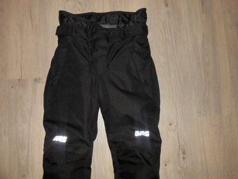 Predam krasny uplne novy damsky moto komplet o velkosti XS - 8