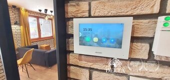 Nadštandardný 2 a pol izb. byt s parkovacím miestom Banská B - 8