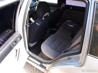 Volkswagen Bora Combi 1,9 Tdi - 8