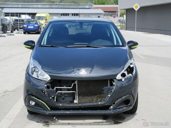 Peugeot 208 1.2 PureTech Style - 8