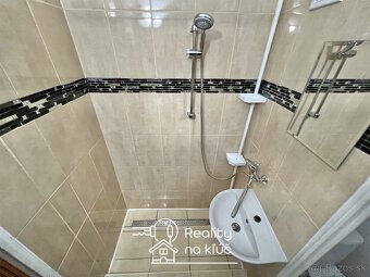 Na prenájom zariadená garsónka s balkónom na Gogoľovej ul. - 8