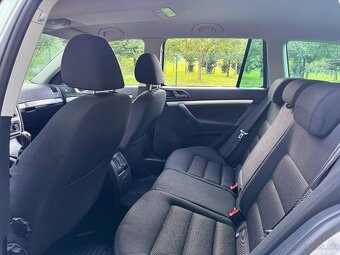 Škoda Octavia Scout 4x4 2011 2.0TDI 103kW CR Xenony, Vyhrev - 8